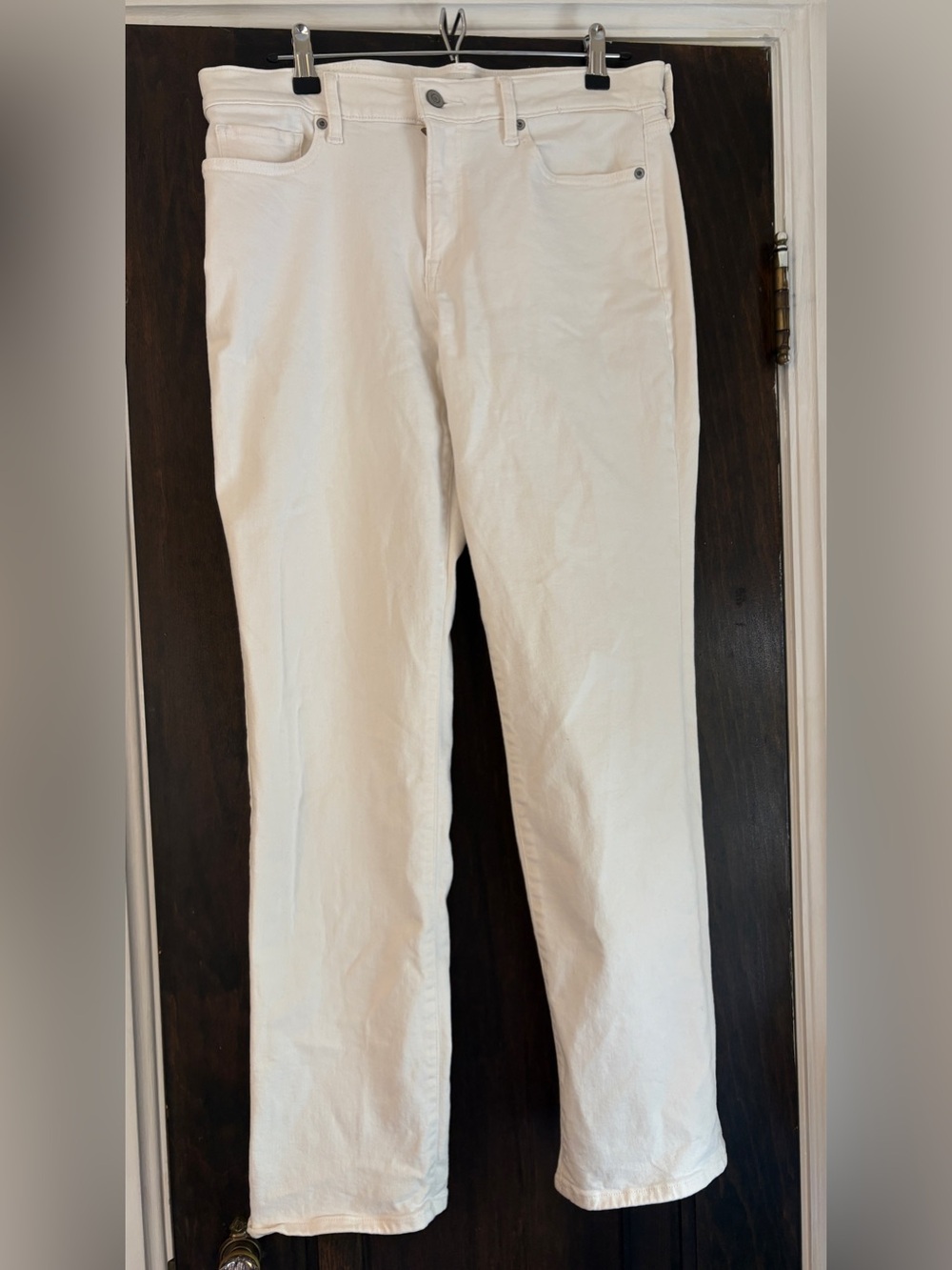 Lucky Brand Straight Leg Jeans in White